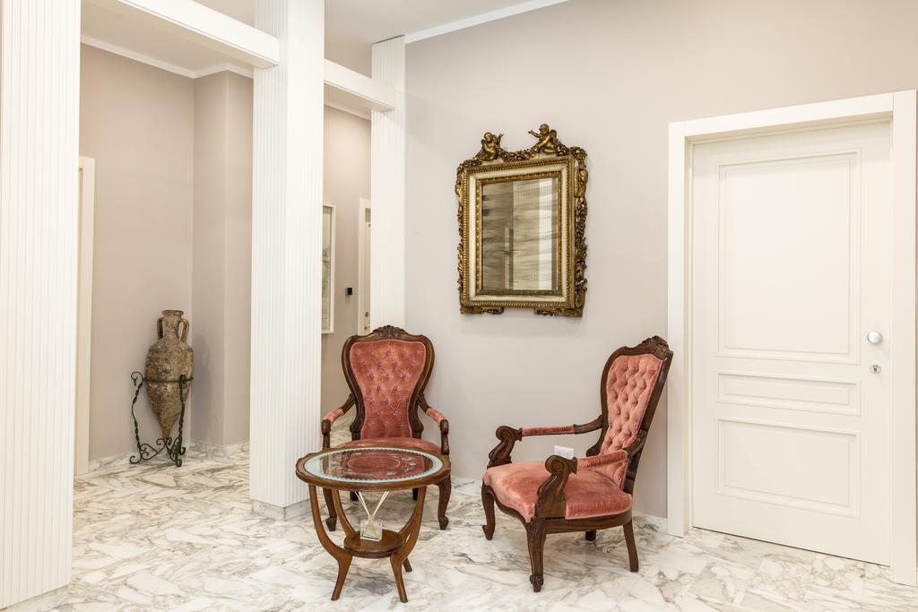 Faro Bianco Gallipoli - Suites & Apartments Bagian luar foto