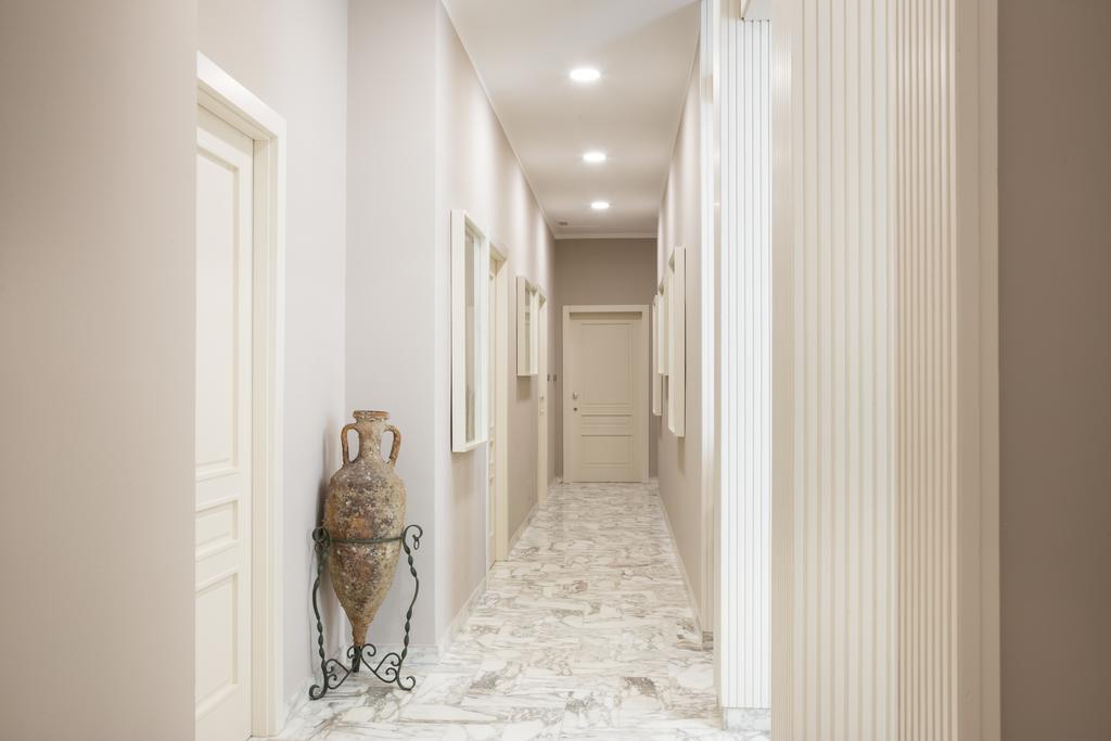 Faro Bianco Gallipoli - Suites & Apartments Bagian luar foto