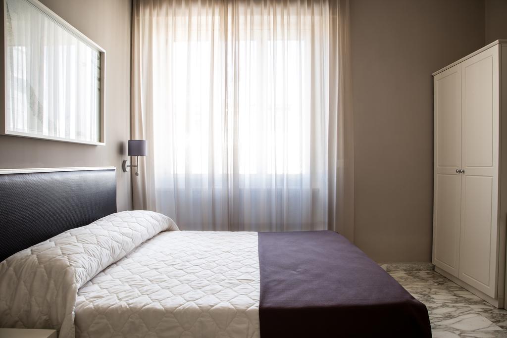 Faro Bianco Gallipoli - Suites & Apartments Bagian luar foto