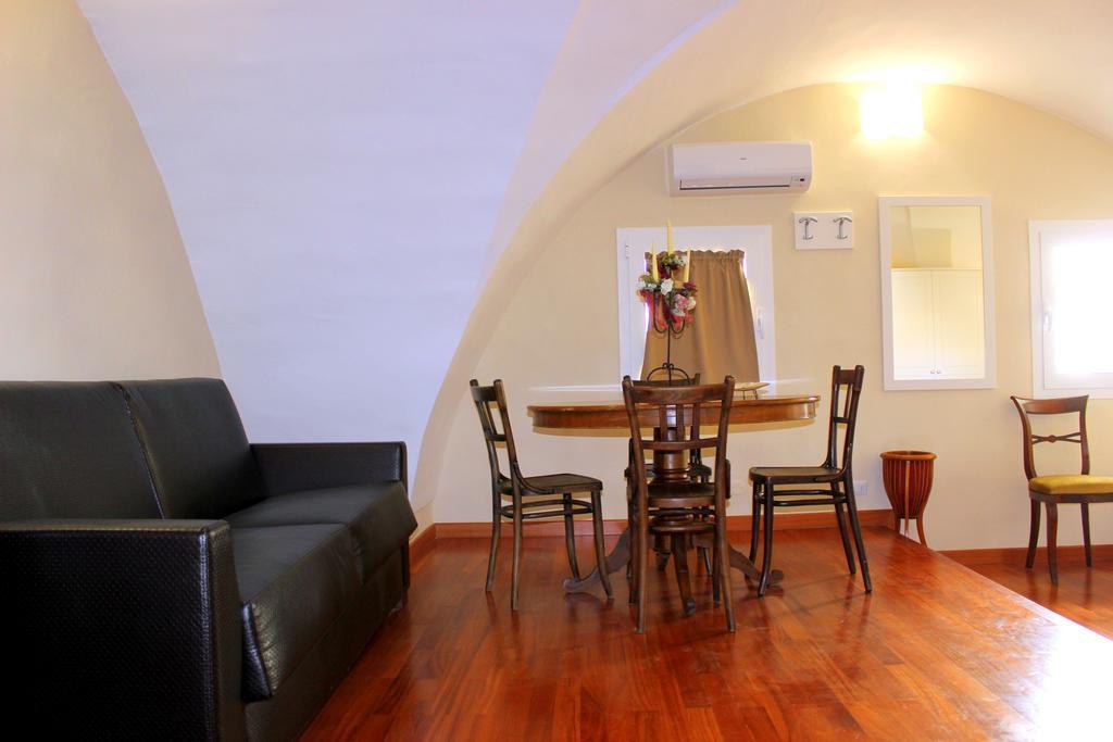 Faro Bianco Gallipoli - Suites & Apartments Bagian luar foto