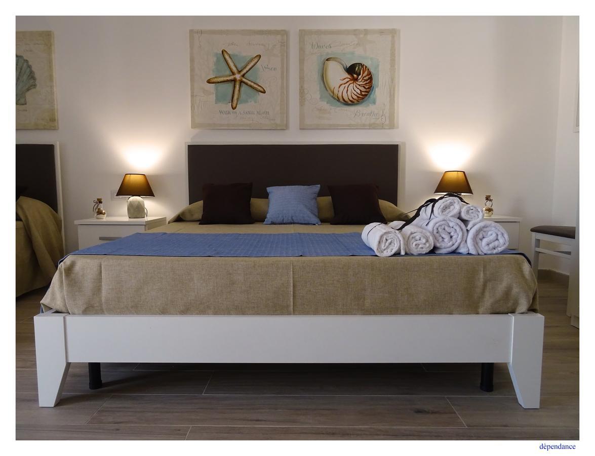 Faro Bianco Gallipoli - Suites & Apartments Bagian luar foto