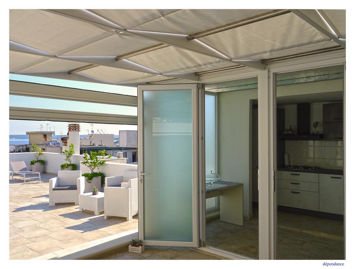Faro Bianco Gallipoli - Suites & Apartments Bagian luar foto