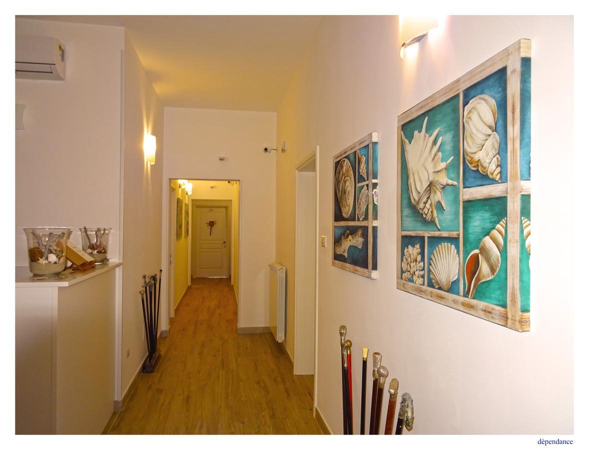 Faro Bianco Gallipoli - Suites & Apartments Bagian luar foto