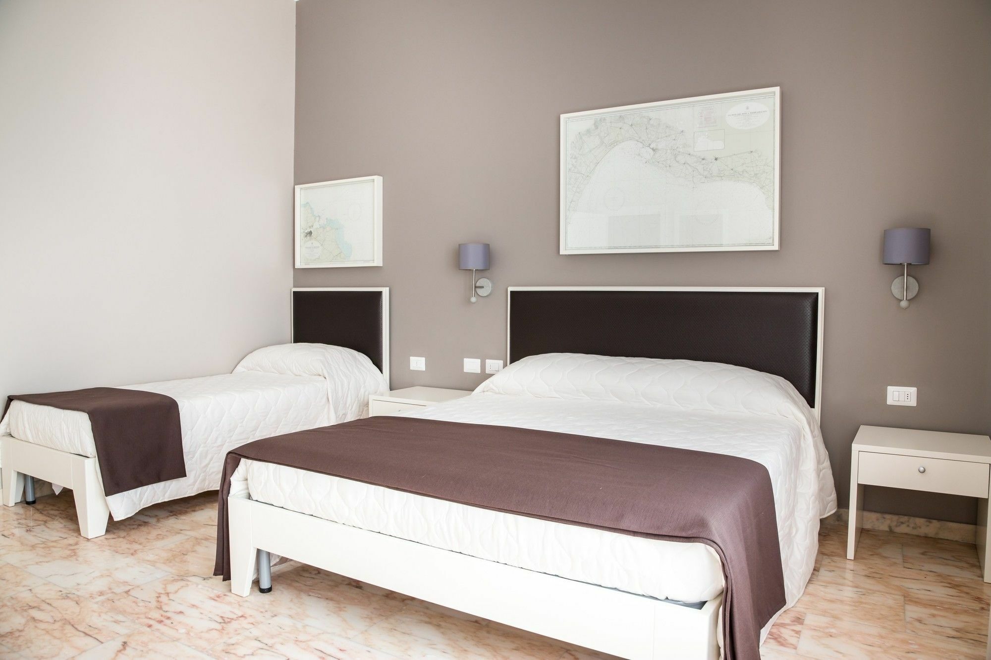 Faro Bianco Gallipoli - Suites & Apartments Bagian luar foto