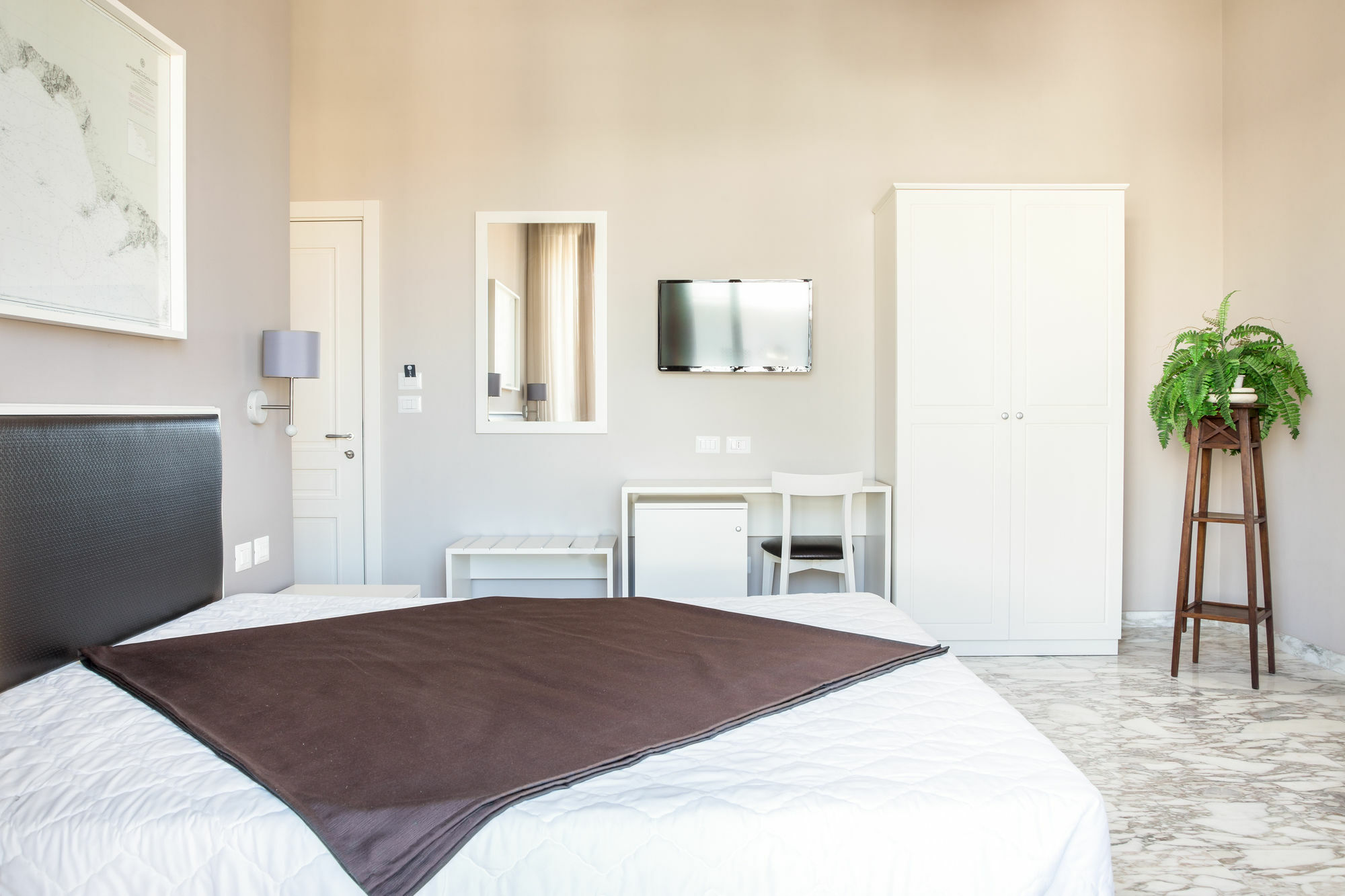 Faro Bianco Gallipoli - Suites & Apartments Bagian luar foto